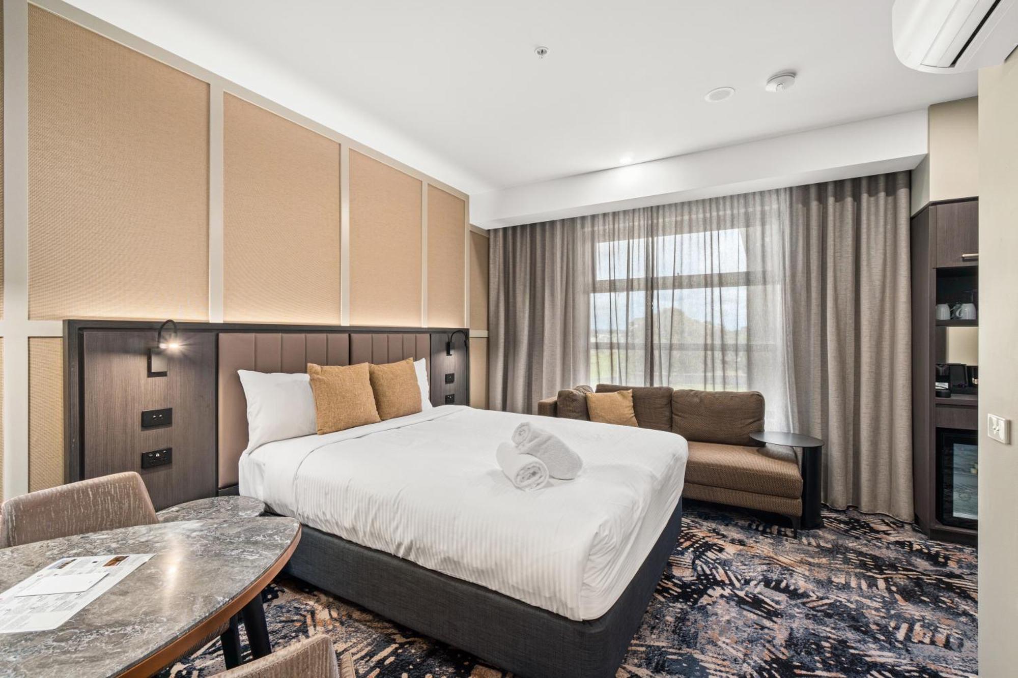 Mercure Пакенхам Экстерьер фото
