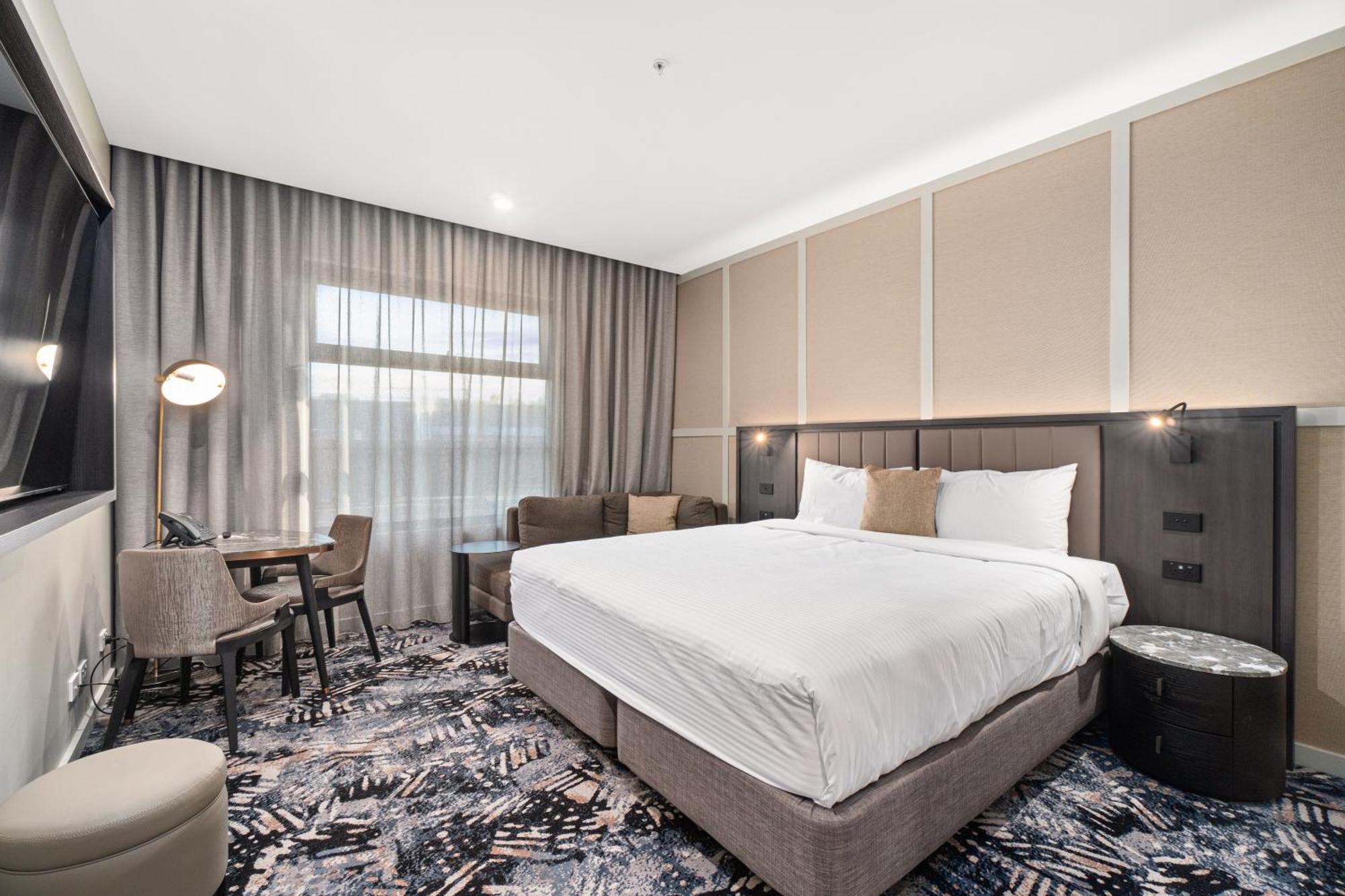Mercure Пакенхам Экстерьер фото